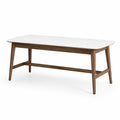Mesa de comedor de mármol y madera