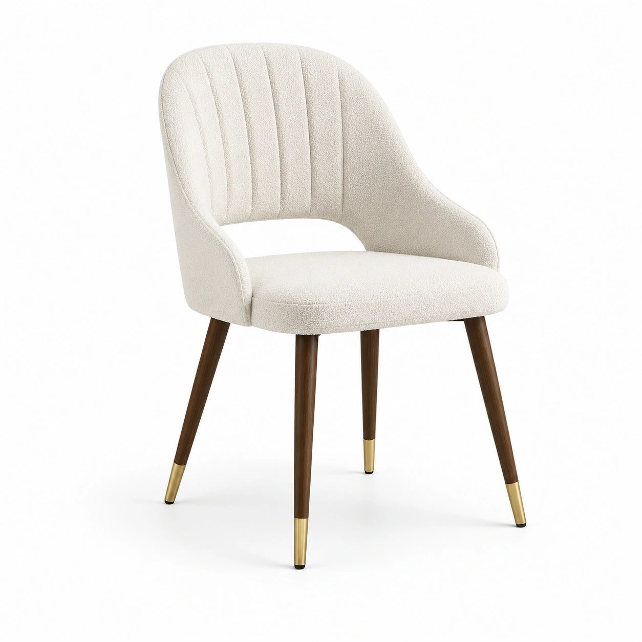 Silla de comedor de bouclé beige con patas de madera y latón